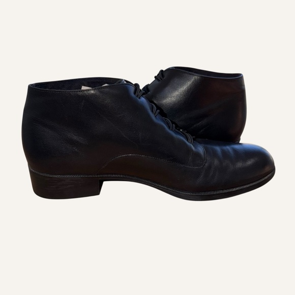 Munro Black Button Closure Victoria Style Booties Women Size 7.5 N Made in USA - Picture 6 of 11